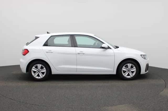 Audi A1 (2022) thumbnail 6
