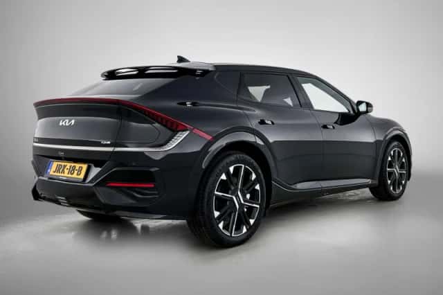 Kia EV6 (2025) thumbnail 4