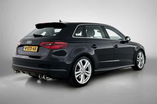 Audi A3 (2013) thumbnail 4