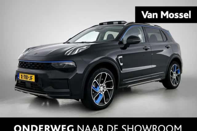 Lynk & Co 01 (2022) thumbnail 1