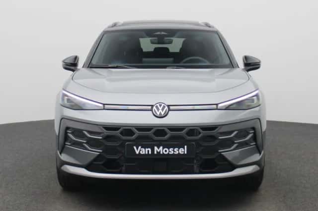 Volkswagen T-Roc (2026) thumbnail 3
