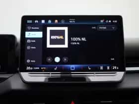 Volkswagen T-Roc thumbnail 23