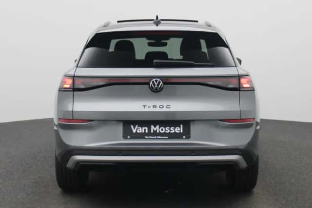 Volkswagen T-Roc (2026) thumbnail 5