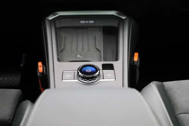 Volkswagen T-Roc (2026) thumbnail 10