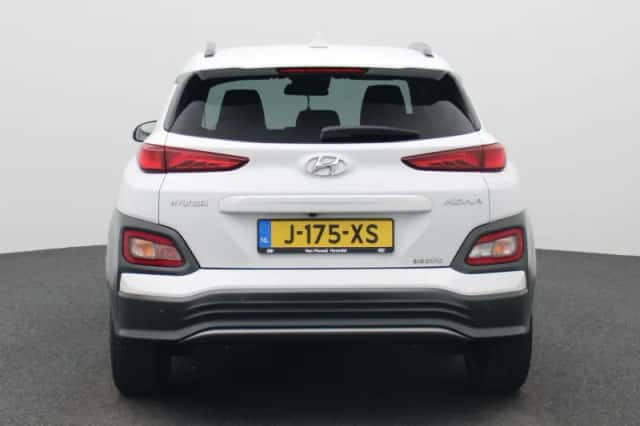 Hyundai Kona (2020) thumbnail 5