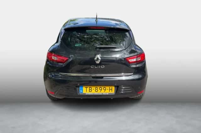 Renault Clio (2018) thumbnail 3