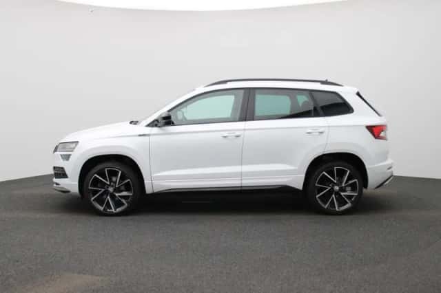 Škoda Karoq (2021) thumbnail 4