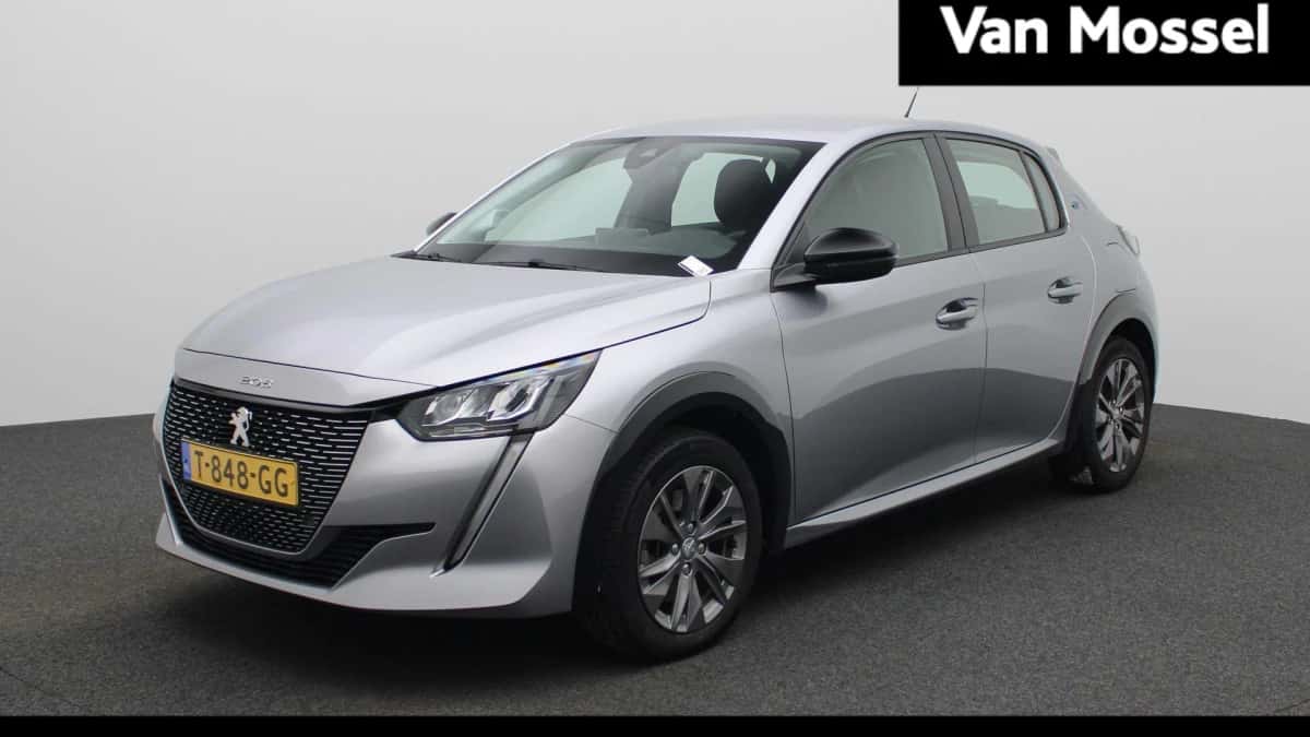 Peugeot e-208 — foto 1