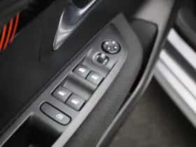 Peugeot e-208 thumbnail 32