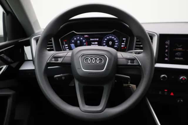 Audi A1 (2021) thumbnail 7