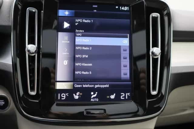Volvo XC40 (2021) thumbnail 23