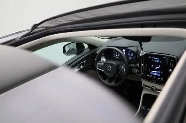 Volvo XC40 (2021) thumbnail 39
