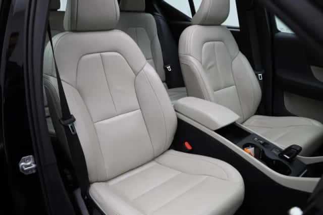 Volvo XC40 (2021) thumbnail 40