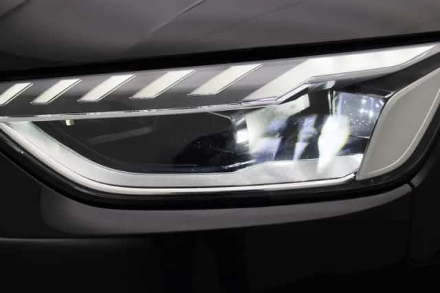 Audi A4 (2023) thumbnail 14