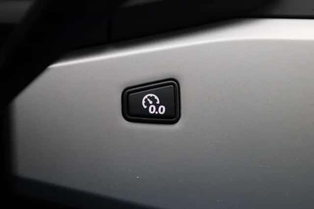 Audi A4 (2023) thumbnail 30