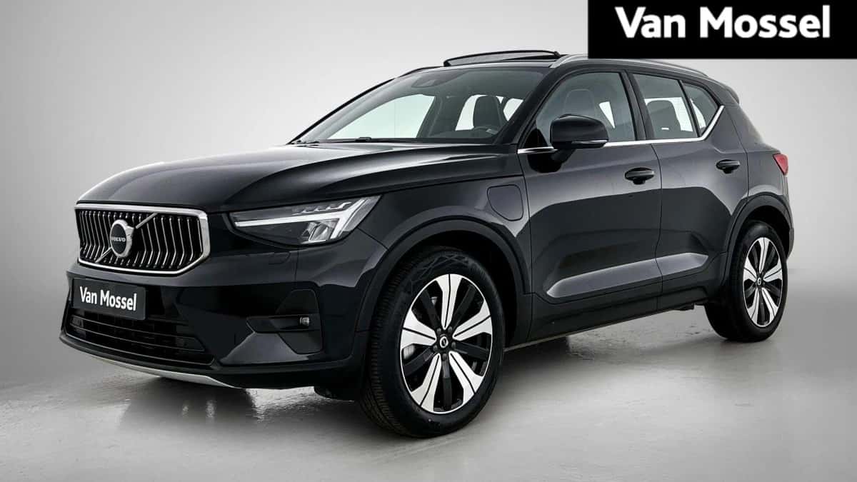 Volvo XC40 — foto 1