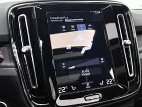 Volvo XC40 thumbnail 32