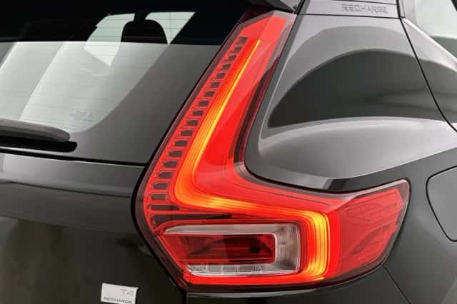 Volvo XC40 (2022) thumbnail 36