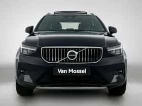 Volvo XC40 thumbnail 5