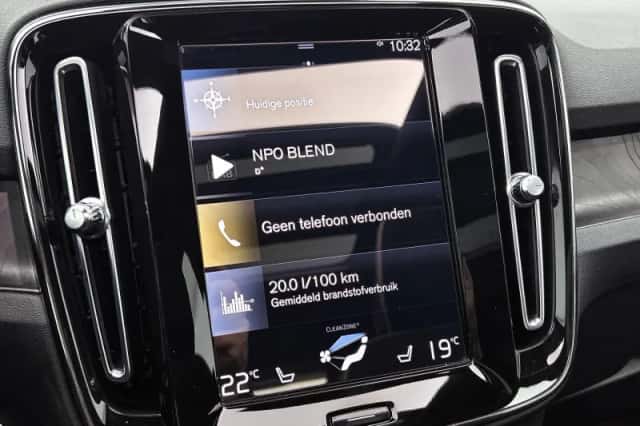 Volvo XC40 (2022) thumbnail 41