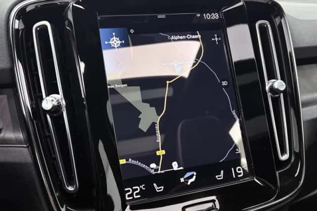 Volvo XC40 (2022) thumbnail 7