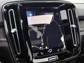Volvo XC40 thumbnail 7