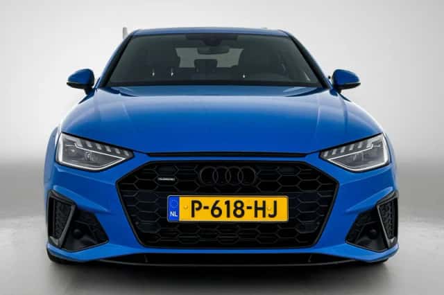 Audi A4 (2022) thumbnail 5