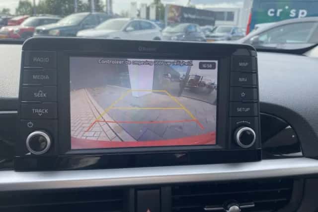 Kia Picanto (2017) thumbnail 5