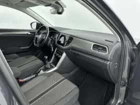 Volkswagen T-Roc thumbnail 17