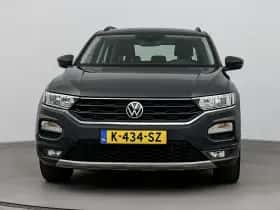 Volkswagen T-Roc thumbnail 5