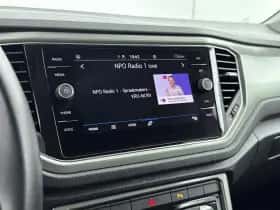 Volkswagen T-Roc thumbnail 7