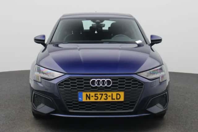 Audi A3 (2021) thumbnail 3