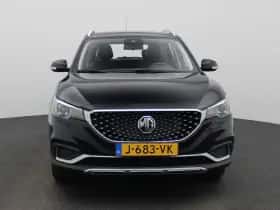 MG ZS EV thumbnail 3