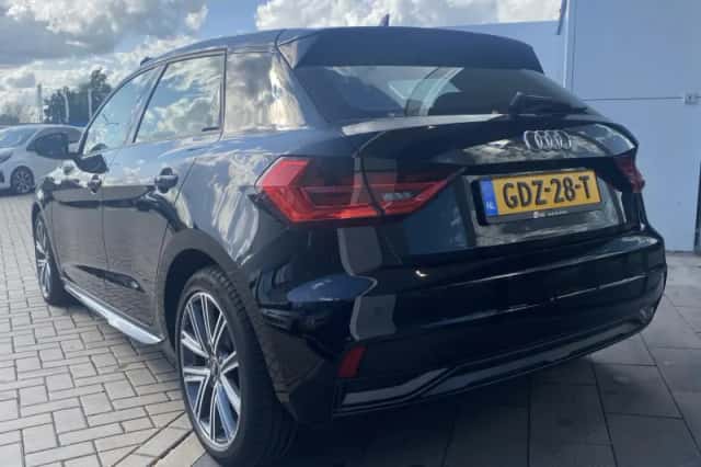 Audi A1 (2024) thumbnail 3