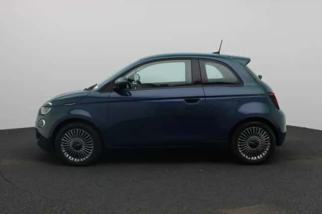 Fiat 500e (2020) thumbnail 2
