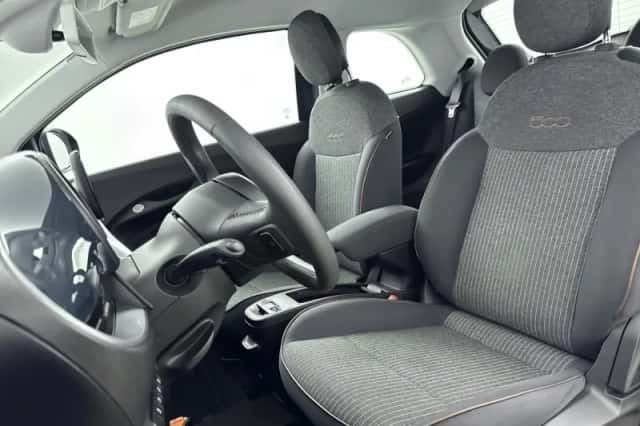 Fiat 500e (2020) thumbnail 26
