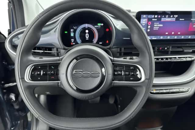 Fiat 500e (2020) thumbnail 8
