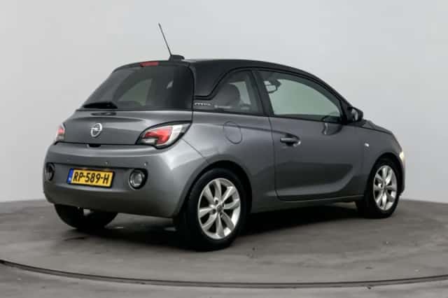 Opel Adam (2018) thumbnail 4