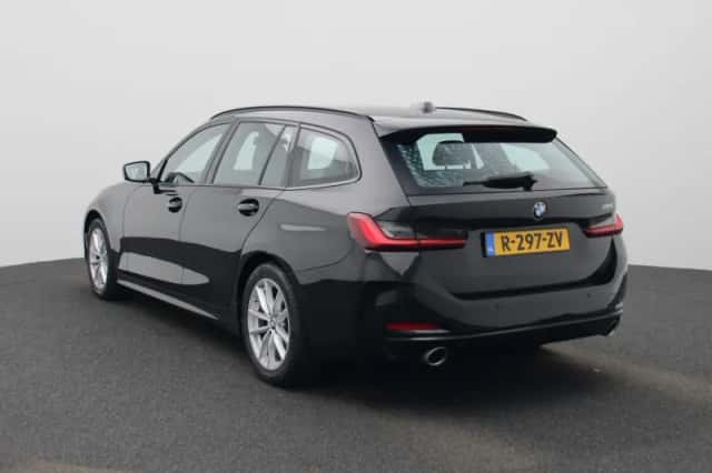 BMW 3-Serie (2023) thumbnail 2