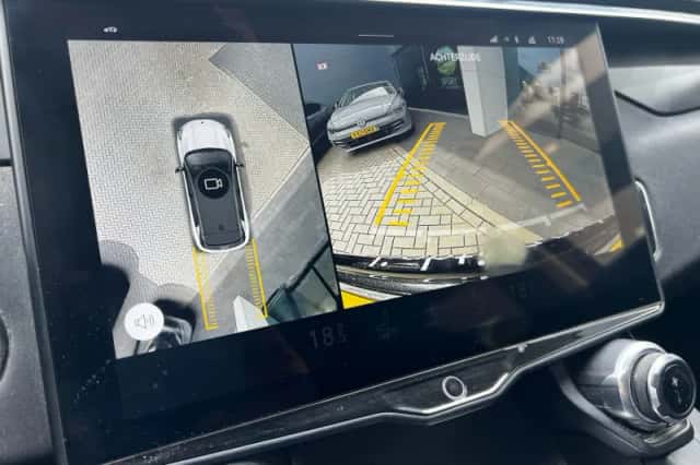 Lynk & Co 01 (2023) thumbnail 8