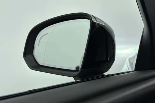 Volvo XC40 (2023) thumbnail 19