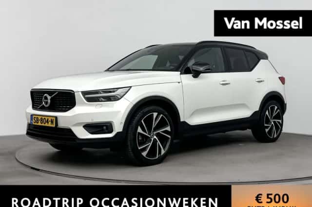Volvo XC40 (2018) thumbnail 1