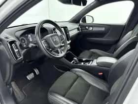 Volvo XC40 thumbnail 30