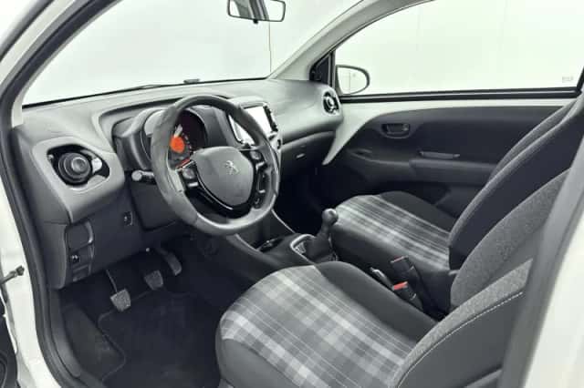Peugeot 108 (2019) thumbnail 18