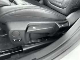 BMW i4 (2023) thumbnail 15