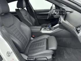 BMW i4 (2023) thumbnail 31