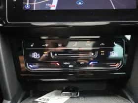 Volkswagen Passat thumbnail 18