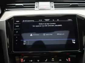 Volkswagen Passat thumbnail 23