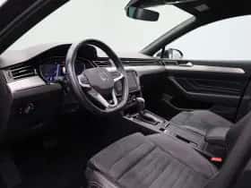 Volkswagen Passat thumbnail 31