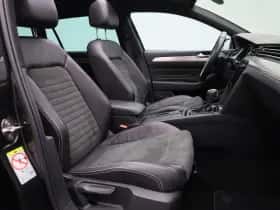 Volkswagen Passat thumbnail 33